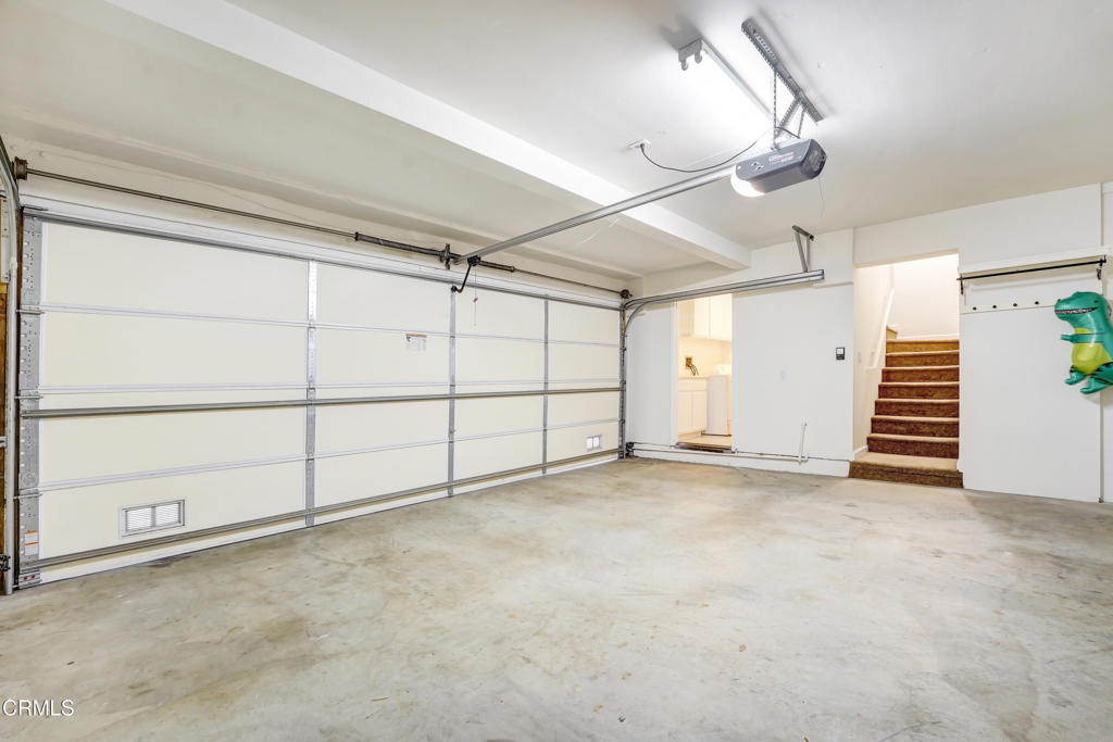 394 South Los Robles Avenue, Unit 2 Pasadena, CA 91101 - Photo 14 of 17 DSC06426