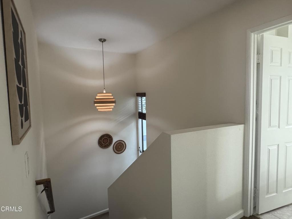 394 South Los Robles Avenue, Unit 2 Pasadena, CA 91101 - Photo 8 of 17 IMG_7072