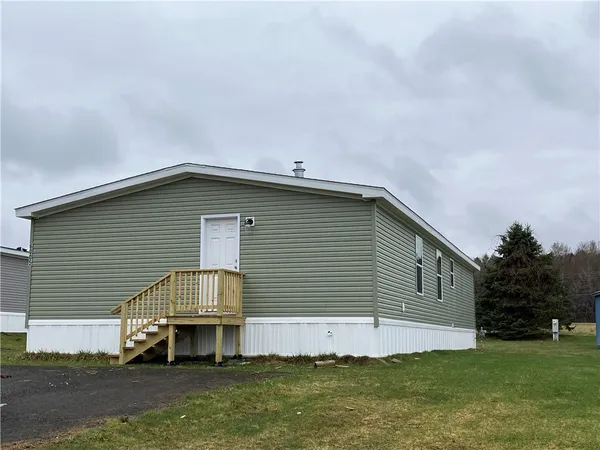 $105,000 | 6005 Manley Drive, Wolcott, NY 13143