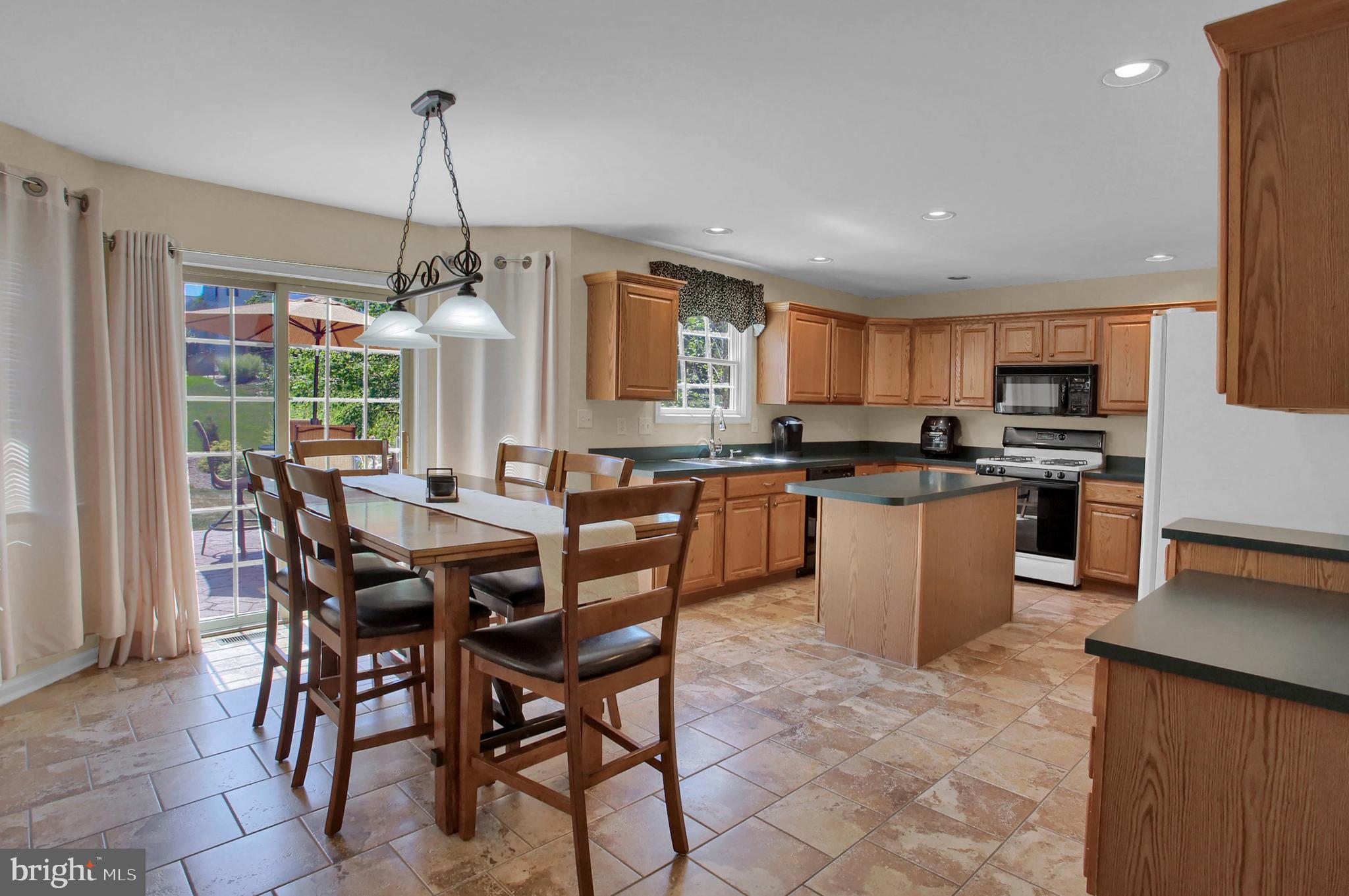 1619 Churchill Road Harrisburg, PA 17111 - Photo 15 of 37 Gallery Image 15