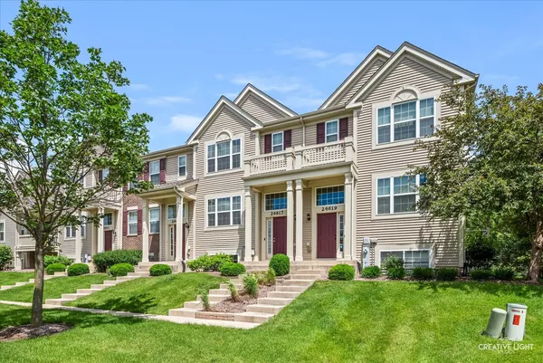 $330,000 | 24617 Patriot Square Drive South, Plainfield, IL 60544