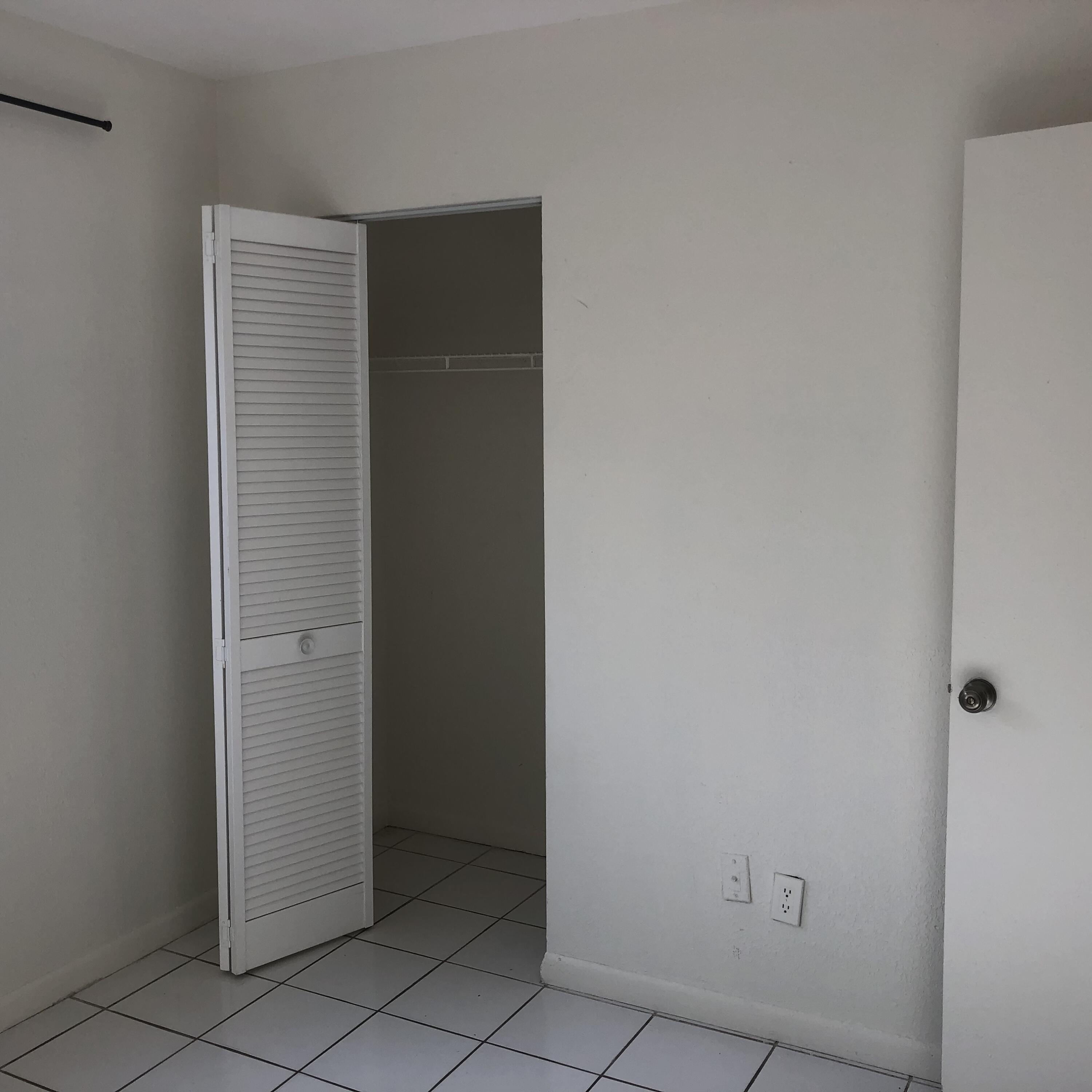 4518 Southeast Salvatori Road Stuart, FL 34997 - Photo 13 of 19 IMG_1509