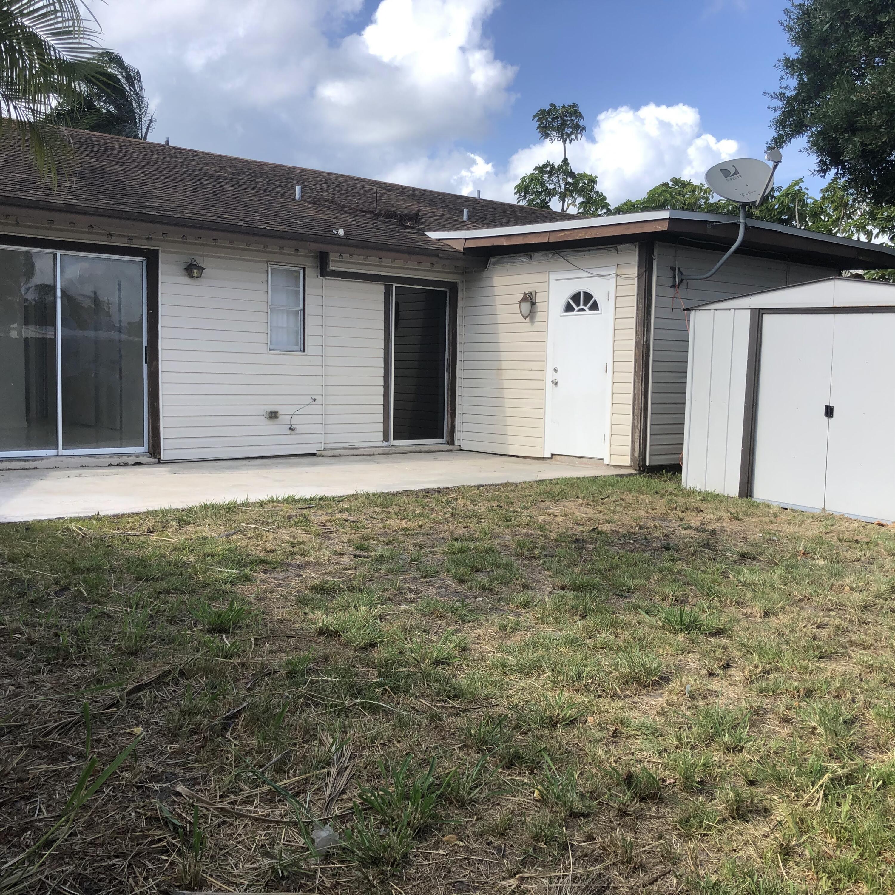 4518 Southeast Salvatori Road Stuart, FL 34997 - Photo 19 of 19 IMG_1526