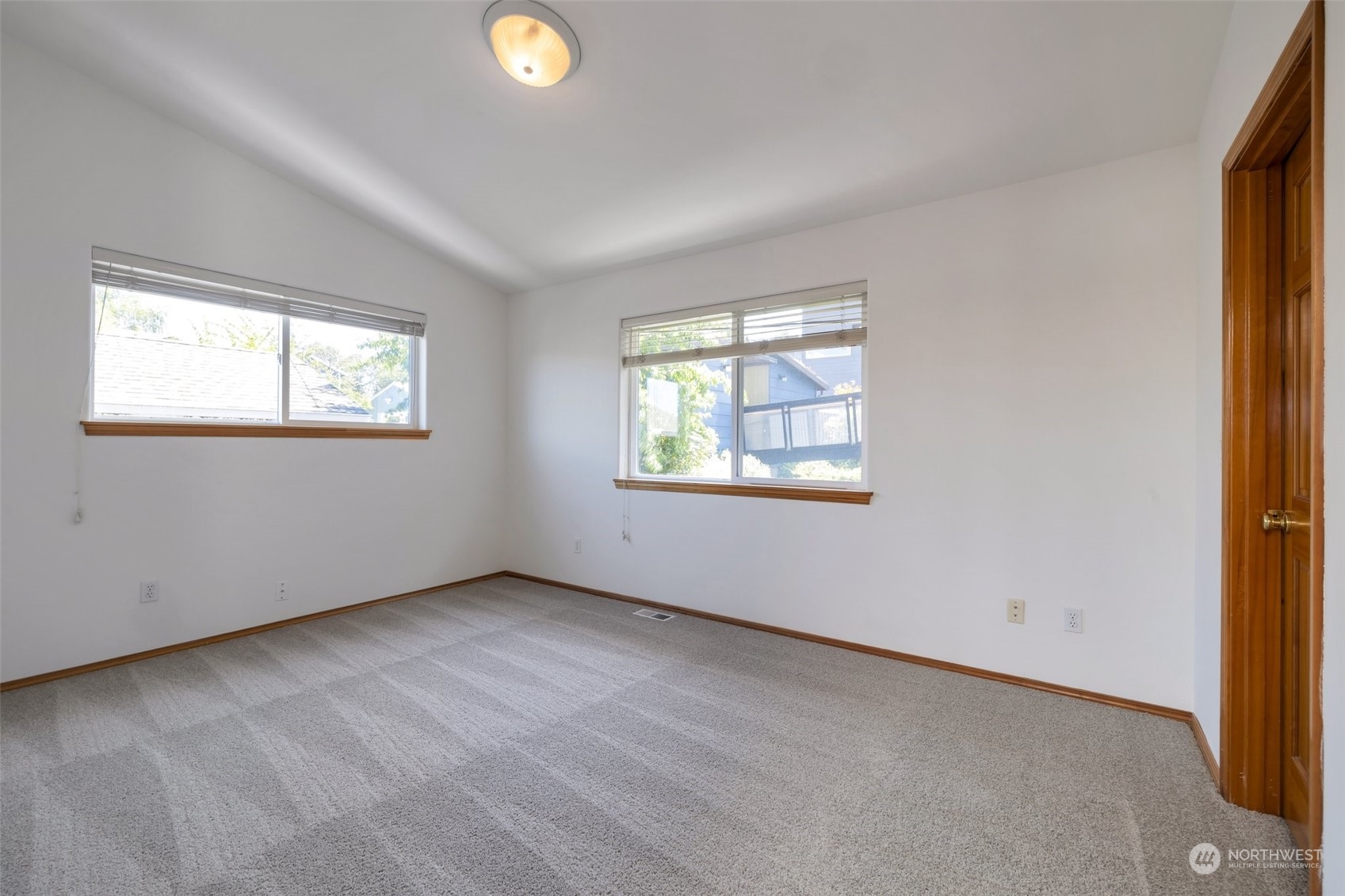3660 13th Avenue West Seattle, WA 98119 - Photo 12 of 13