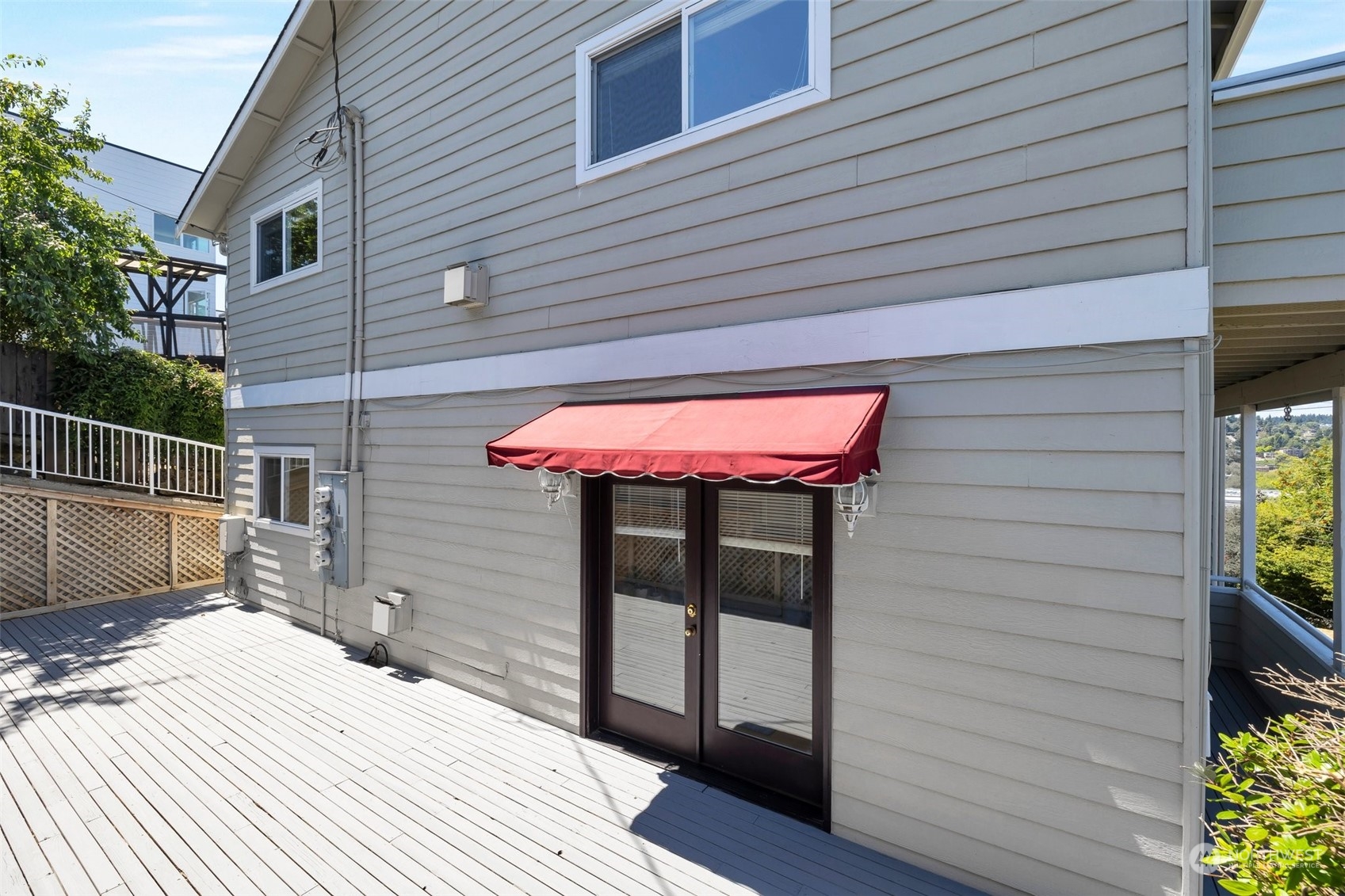3660 13th Avenue West Seattle, WA 98119 - Photo 2 of 13