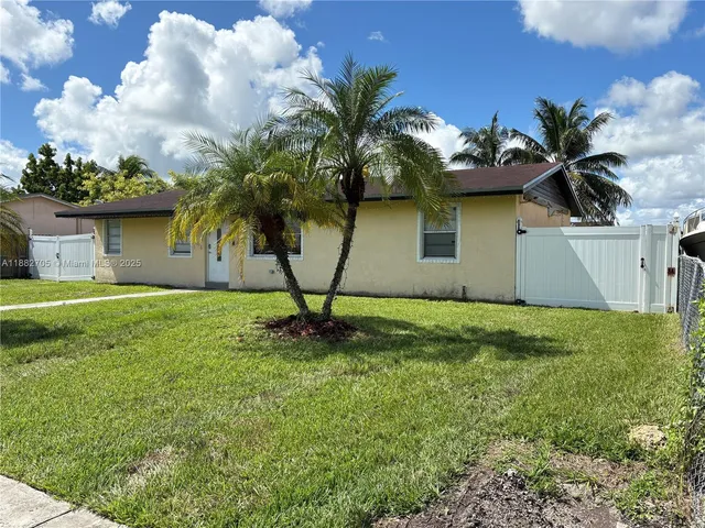 $458,000 | 548 Southwest 16th Terrace, Homestead, FL 33030
