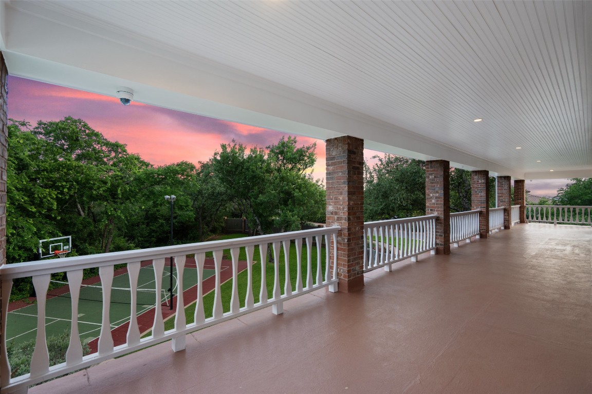 12 Hedge Lane Austin, TX 78746 - Photo 22 of 30 a view of a two chairs in the balcony