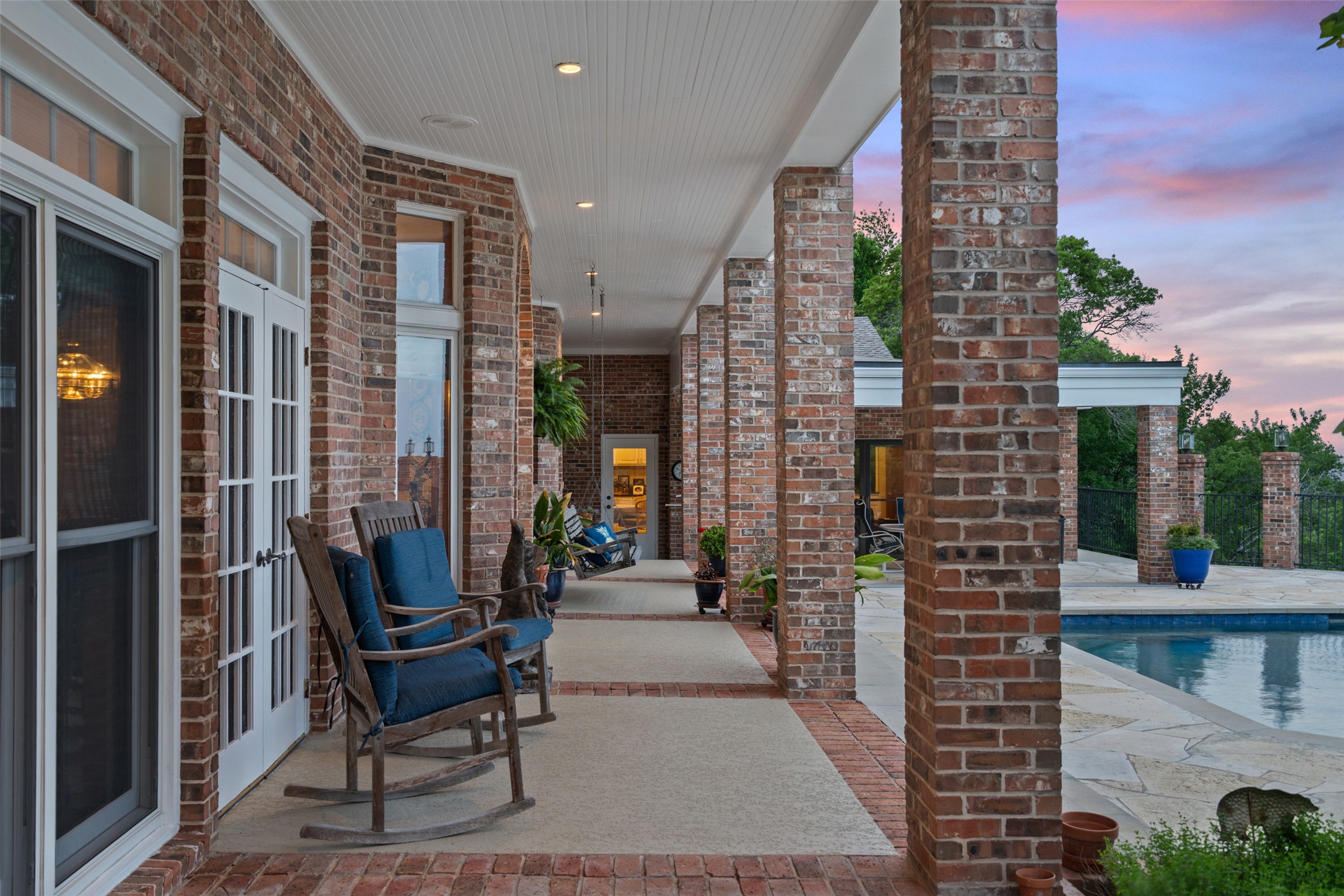 12 Hedge Lane Austin, TX 78746 - Photo 26 of 30