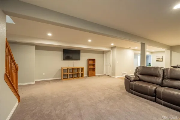$749,000 | 905 North Pawnee Street, Strasburg, CO 80136