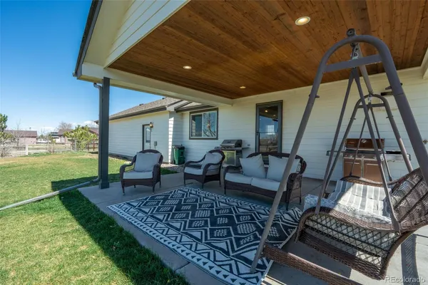 $749,000 | 905 North Pawnee Street, Strasburg, CO 80136