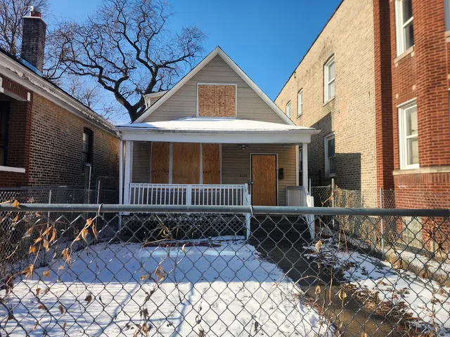 $88,900 | 6520 South Talman Avenue, Chicago, IL 60629