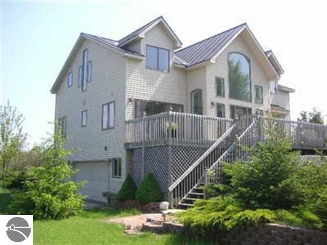2618 Lakeview Road Onekama, MI 49675 - Photo 1 of 5 1725503.JPG