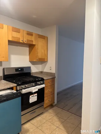 $3,000 | 15 Greenwich Avenue, Unit 9, Stamford, CT 06902