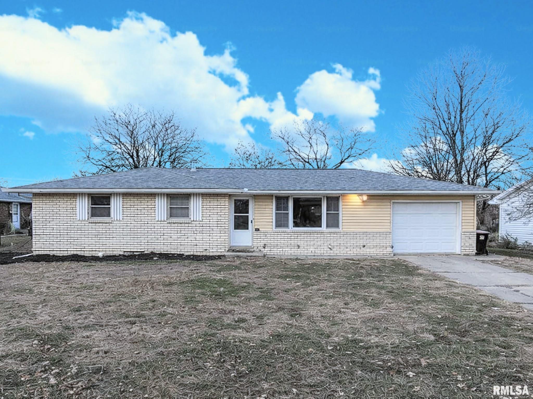 112 Caroline Street Morton, IL 61550 - Photo 1 of 1