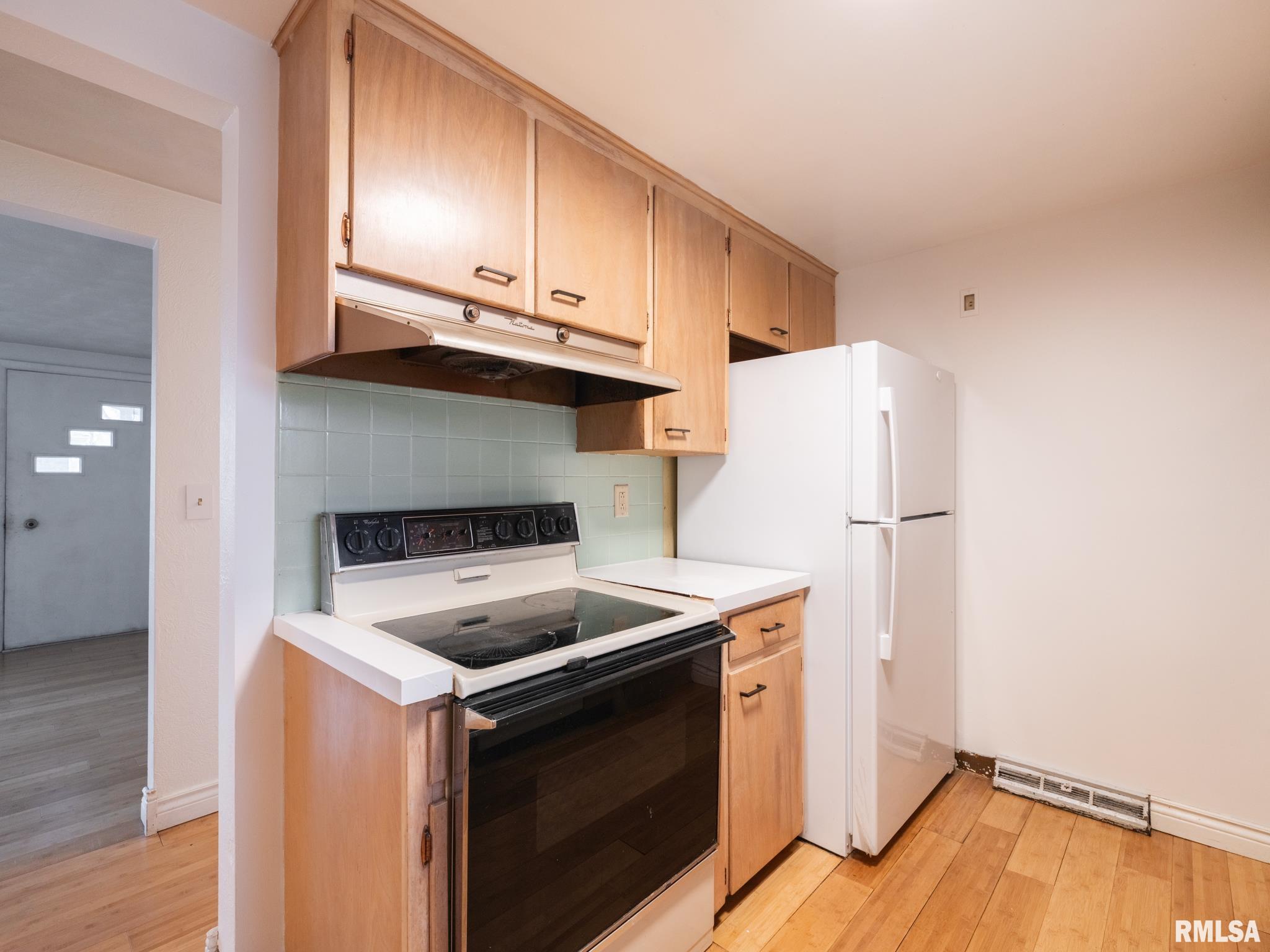 112 Caroline Street Morton, IL 61550 - Photo 13 of 51