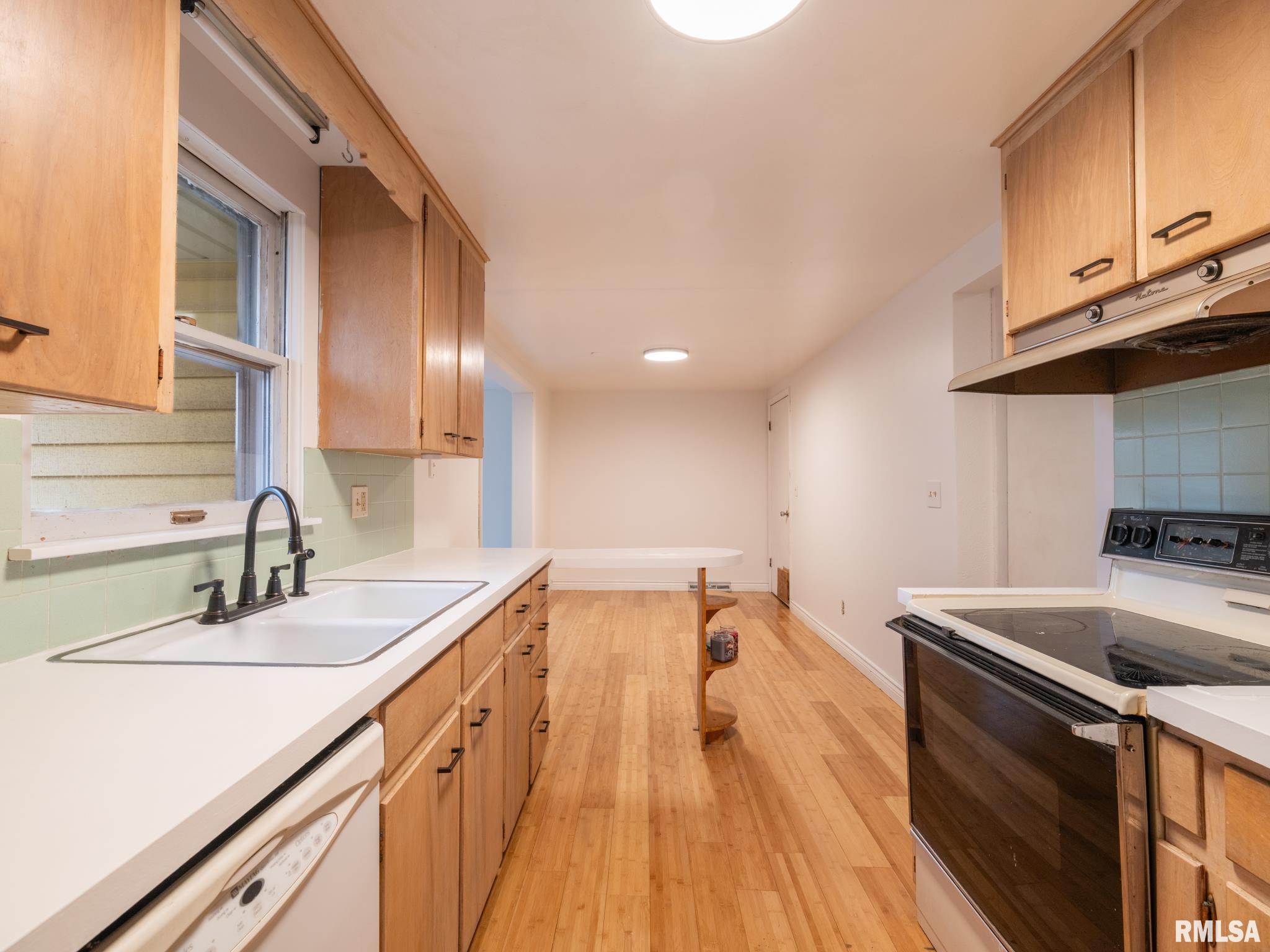 112 Caroline Street Morton, IL 61550 - Photo 16 of 51