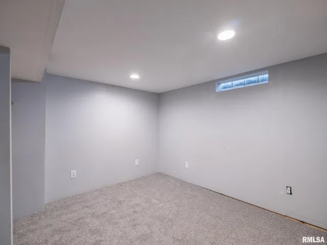 $179,900 | 112 Caroline Street, Morton, IL 61550