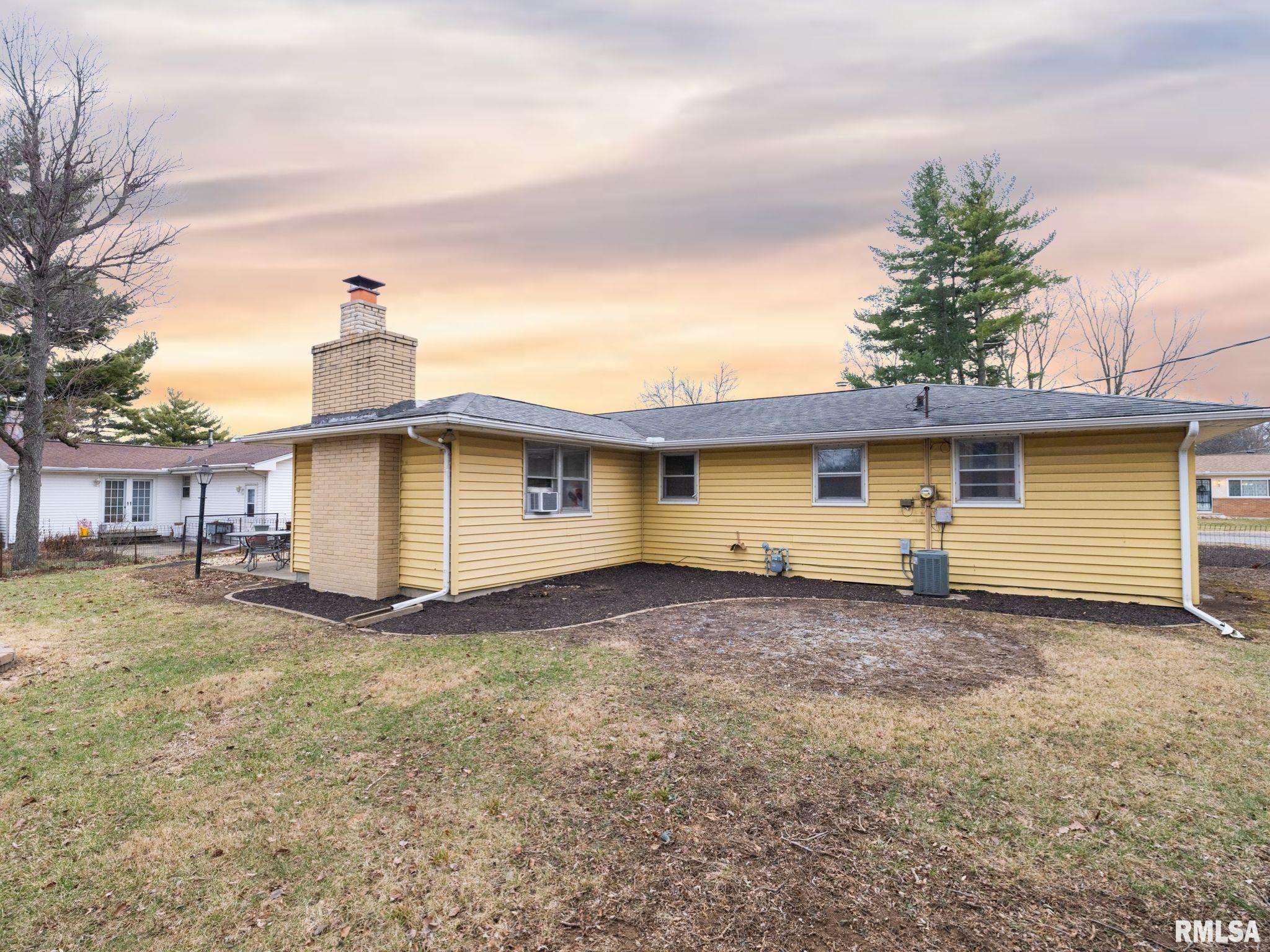 112 Caroline Street Morton, IL 61550 - Photo 4 of 51