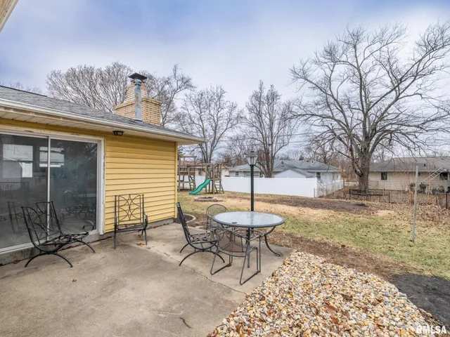 $179,900 | 112 Caroline Street, Morton, IL 61550