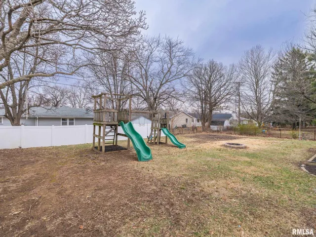 $179,900 | 112 Caroline Street, Morton, IL 61550