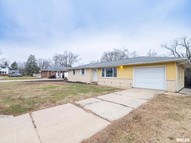 $179,900 | 112 Caroline Street, Morton, IL 61550