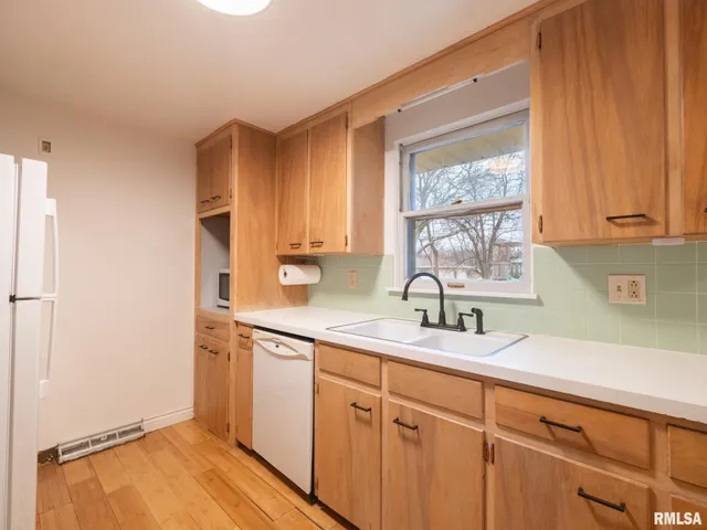 $179,900 | 112 Caroline Street, Morton, IL 61550