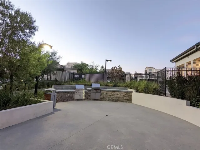 $3,970 | 19537 Astor Place, Northridge, CA 91324