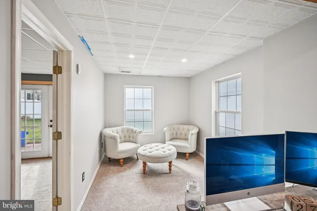 $570,000 | 4 Cheyenne Court, Burlington, NJ 08016