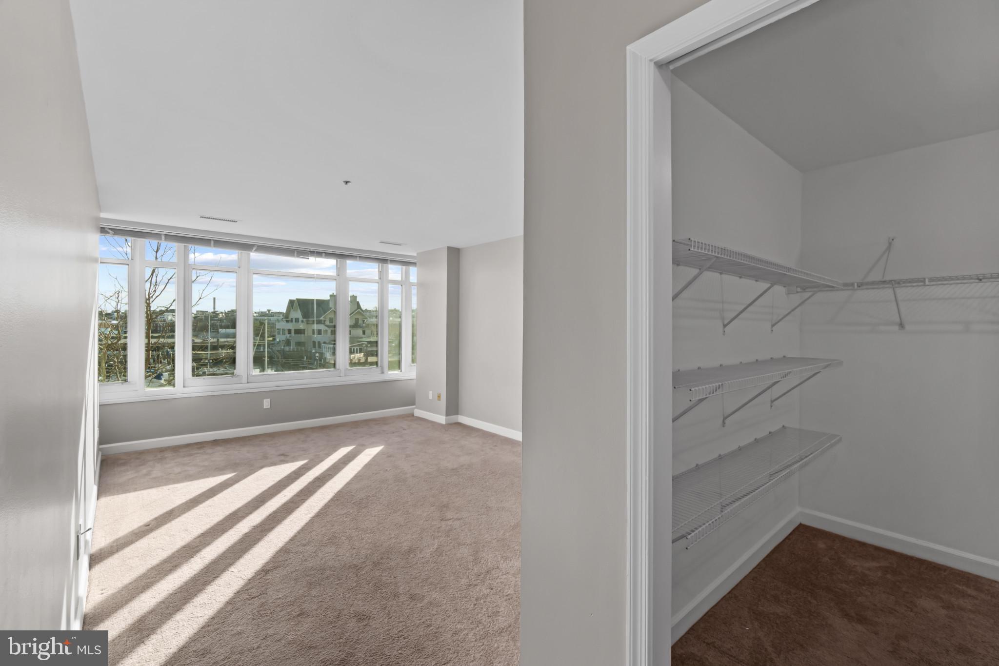 100 Harborview Drive, Unit 202 Baltimore, MD 21230 - Photo 23 of 41