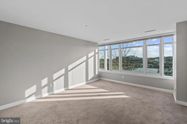 $335,000 | 100 Harborview Drive, Unit 202, Baltimore, MD 21230