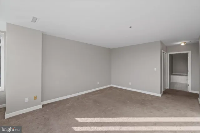 $335,000 | 100 Harborview Drive, Unit 202, Baltimore, MD 21230