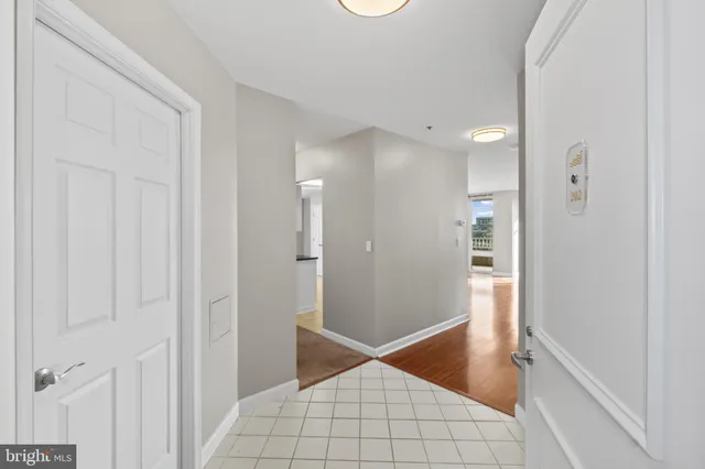 $335,000 | 100 Harborview Drive, Unit 202, Baltimore, MD 21230