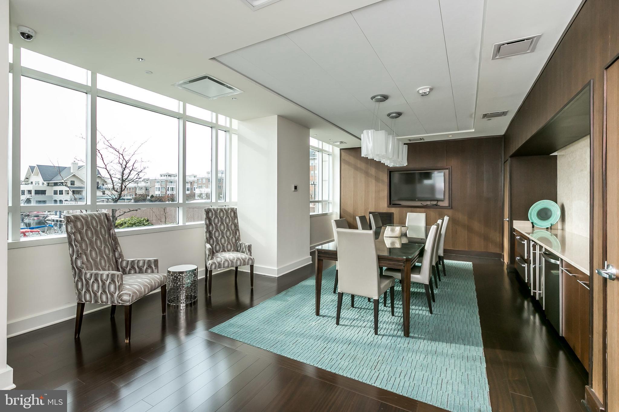 100 Harborview Drive, Unit 202 Baltimore, MD 21230 - Photo 33 of 41