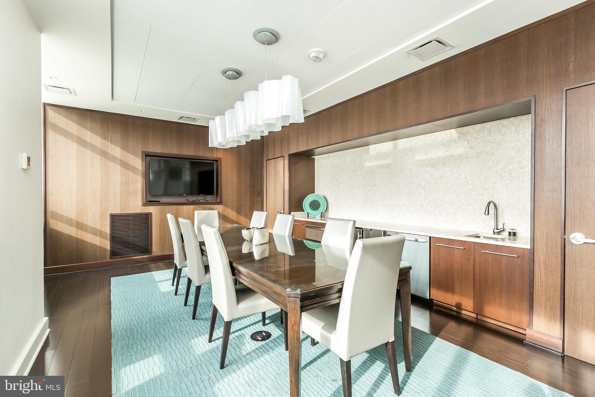 100 Harborview Drive, Unit 202 Baltimore, MD 21230 - Photo 34 of 41