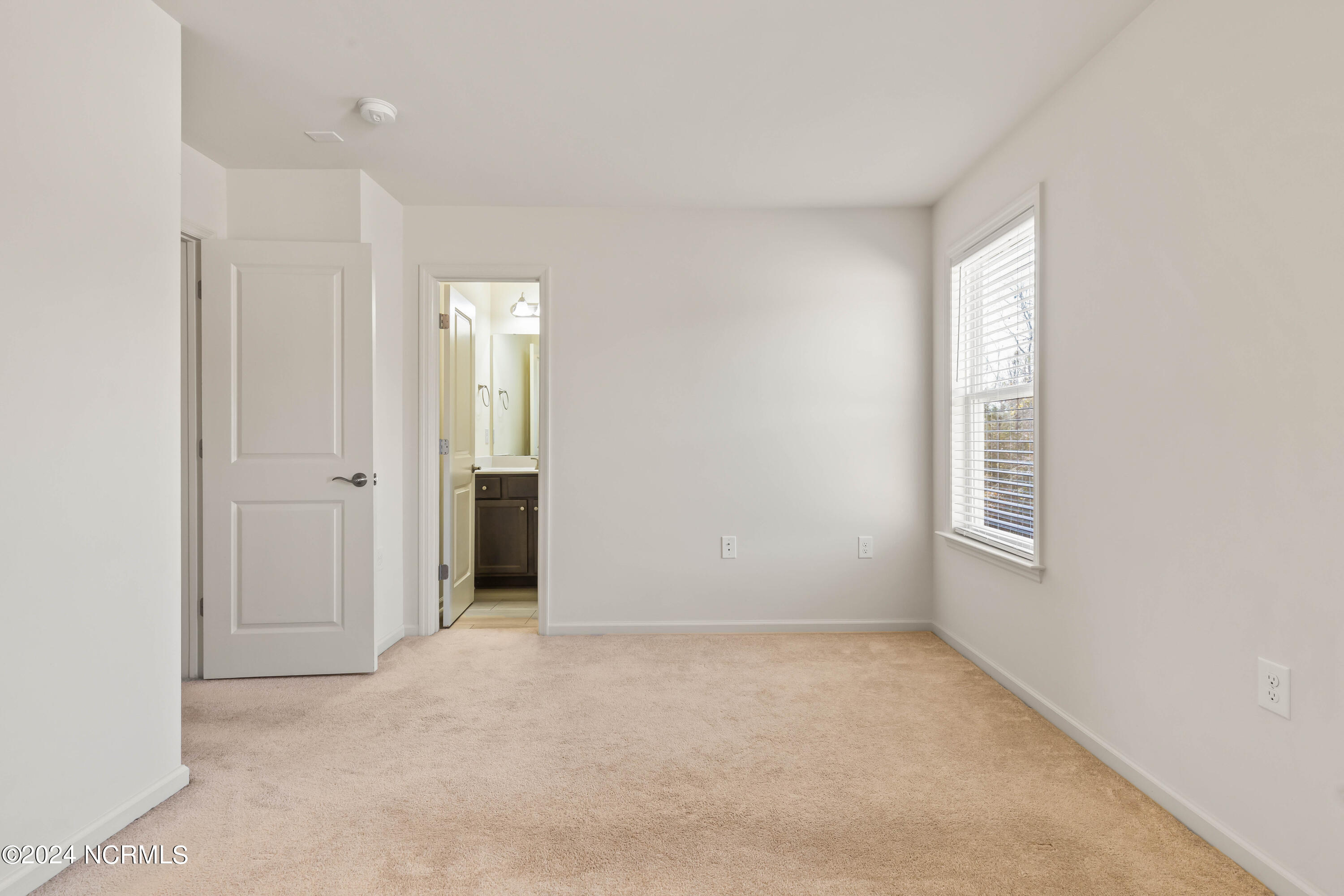 459 Sullivan Loop Road Midway Park, NC 28544 - Photo 17 of 24 17