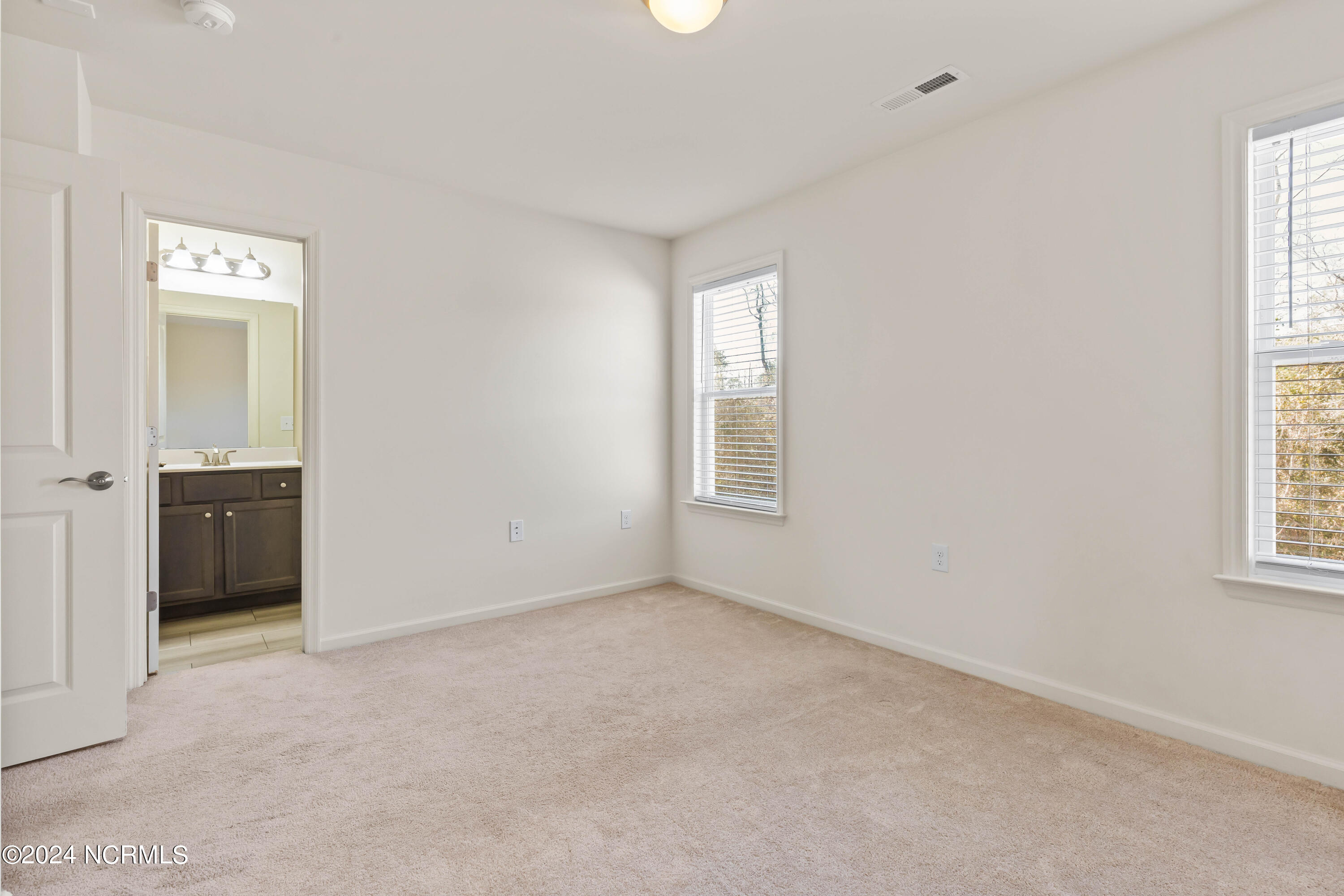 459 Sullivan Loop Road Midway Park, NC 28544 - Photo 18 of 24 18