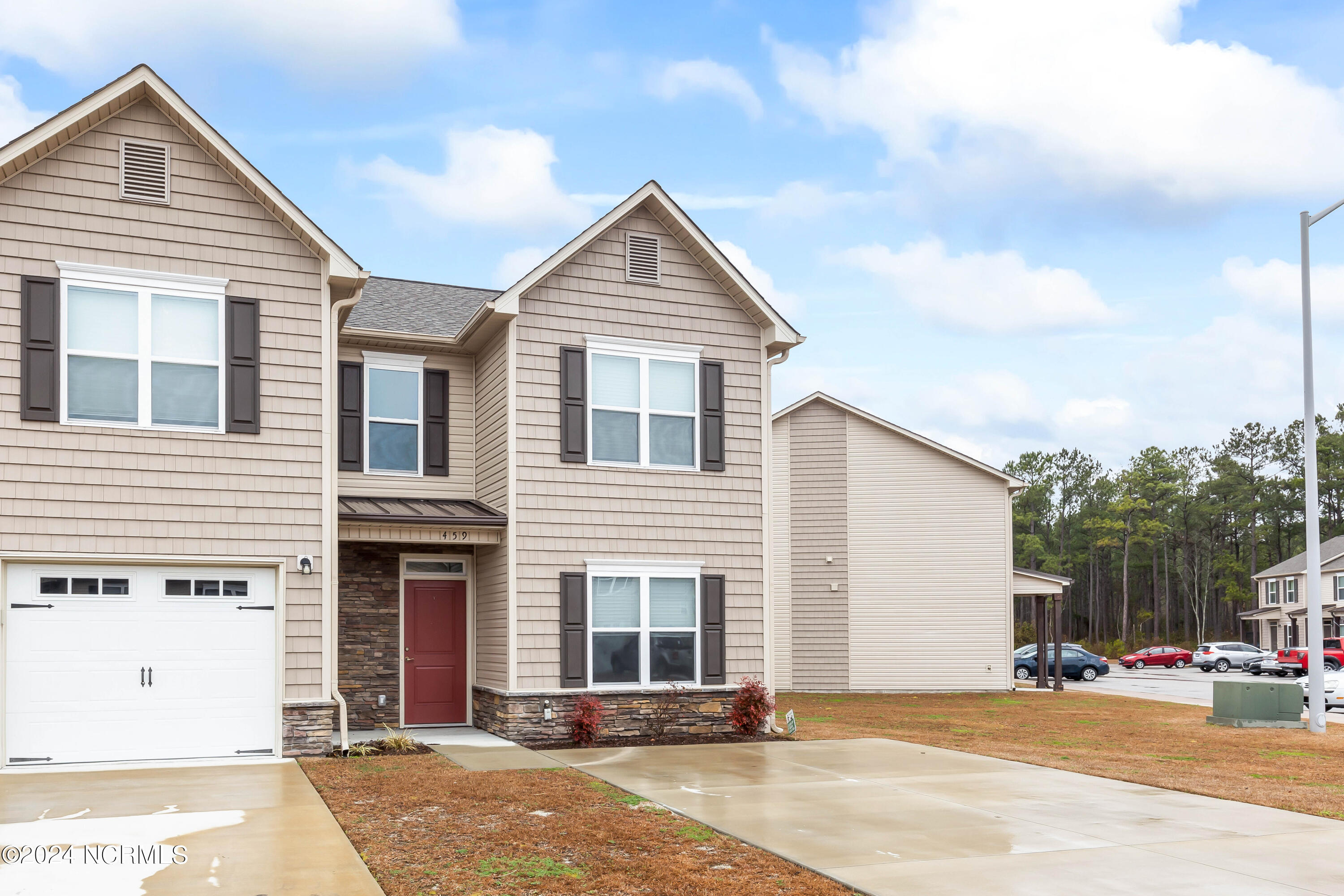459 Sullivan Loop Road Midway Park, NC 28544 - Photo 2 of 24 2