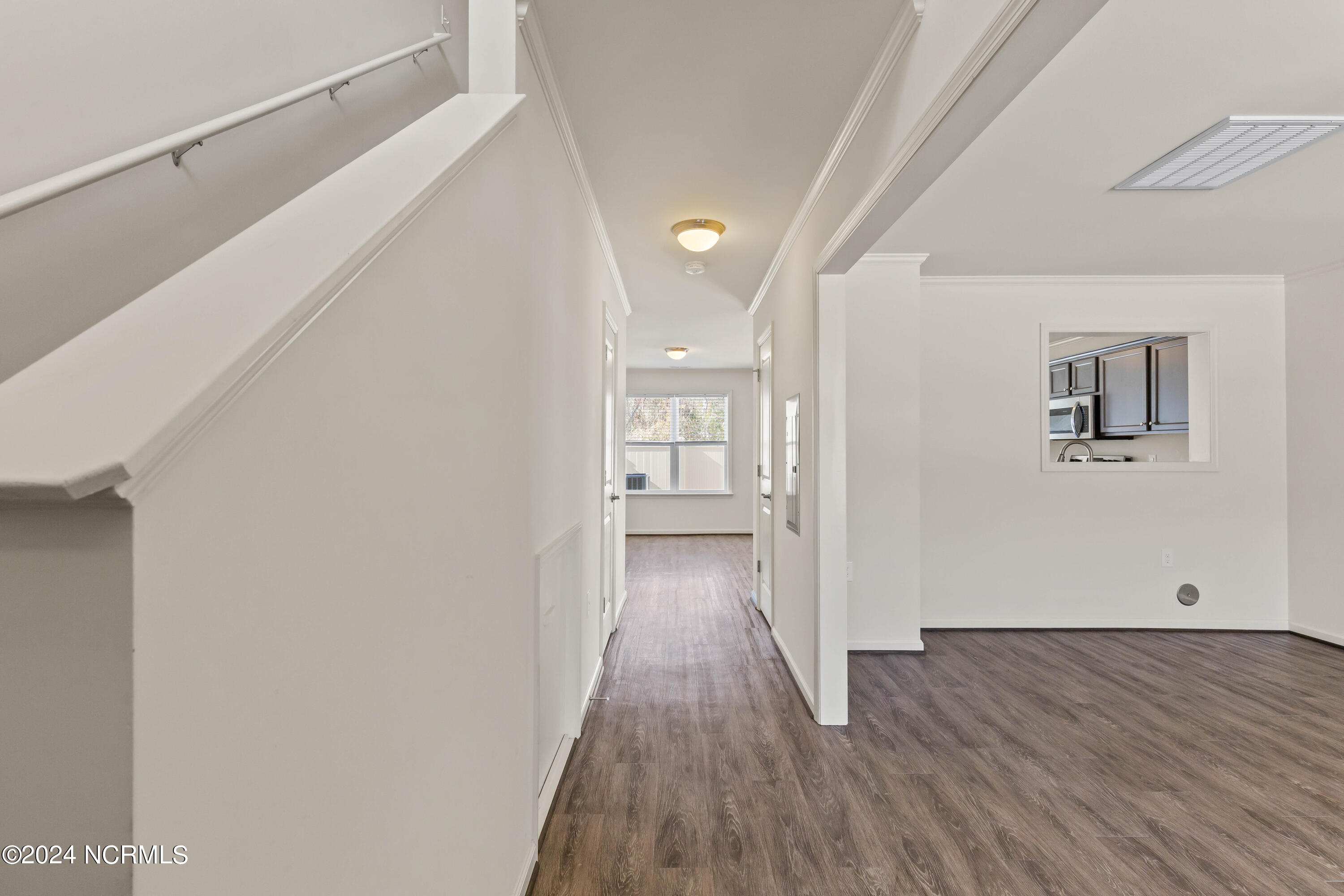 459 Sullivan Loop Road Midway Park, NC 28544 - Photo 4 of 24 4