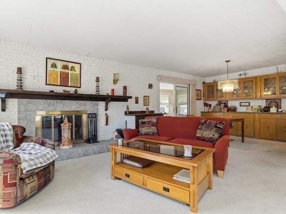 3 Holly Road Taunton, MA 02780 - Photo 10 of 40