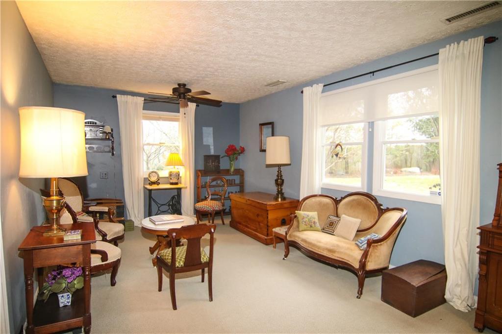 8210 Lieber Road Indianapolis, IN 46260 - Photo 4 of 24 Gallery Image 4