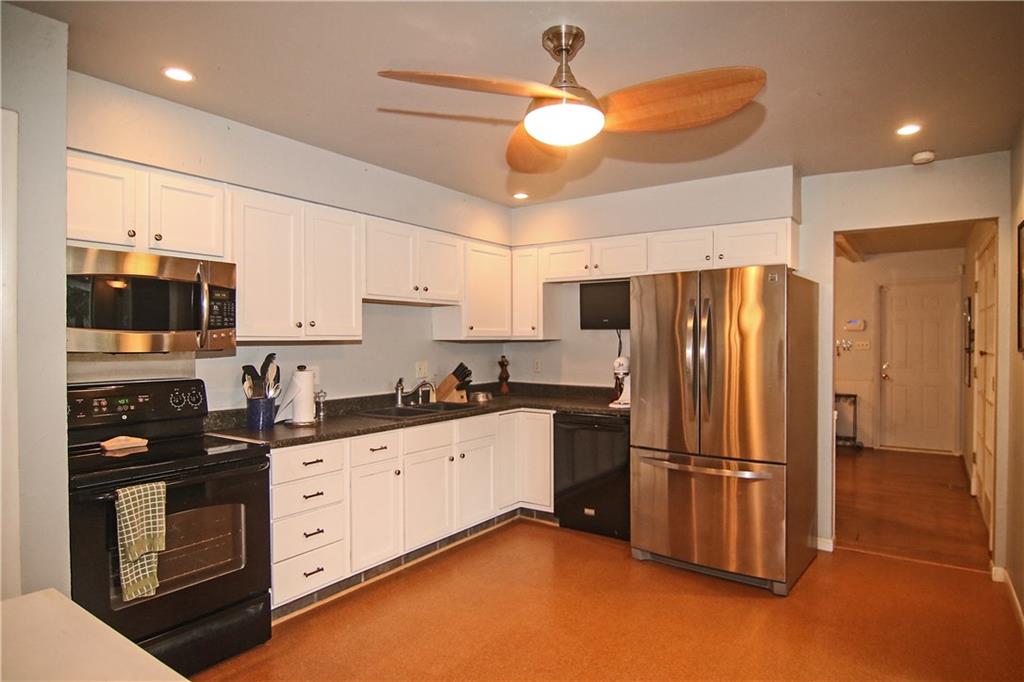 8210 Lieber Road Indianapolis, IN 46260 - Photo 8 of 24 Gallery Image 8