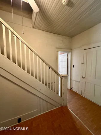 $135,000 | 114 Rhodes Avenue, Windsor, NC 27983