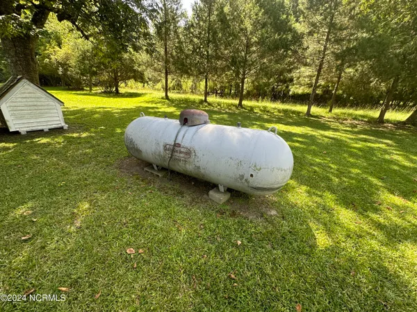 $135,000 | 114 Rhodes Avenue, Windsor, NC 27983