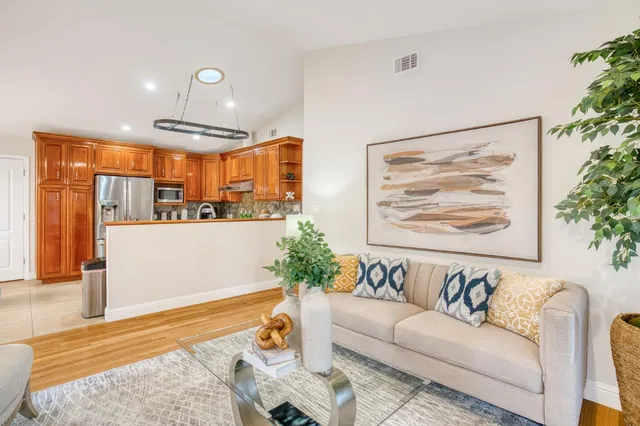 $1,888,000 | 5575 Harwood Road, San Jose, CA 95124