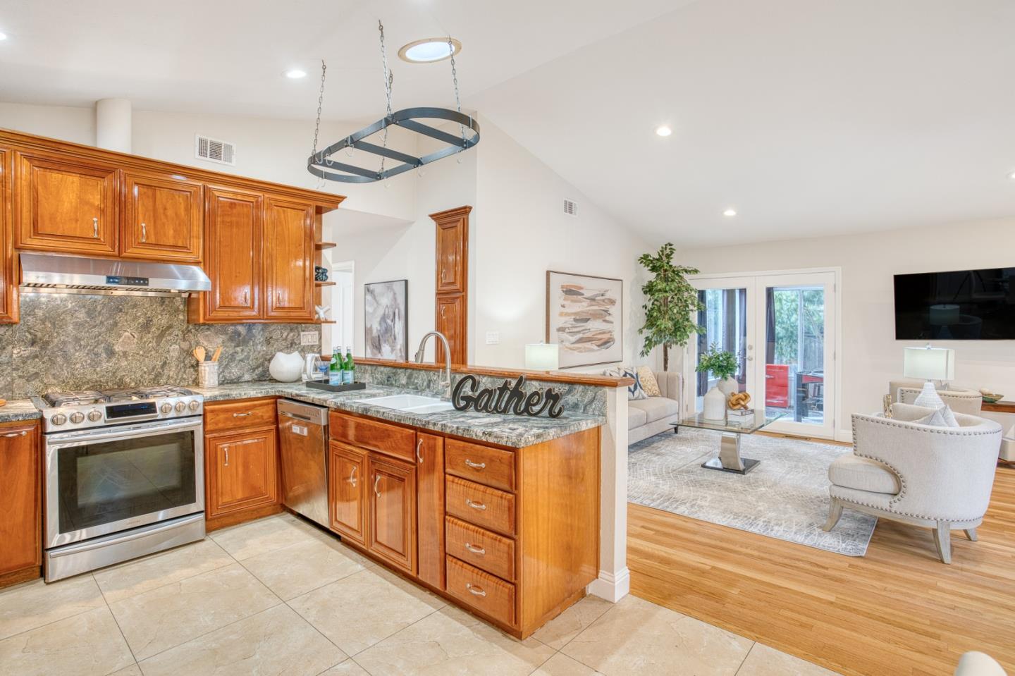 5575 Harwood Road San Jose, CA 95124 - Photo 21 of 47