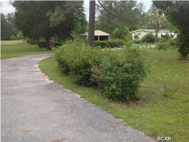 11121 Smith Road Fountain, FL 32438 - Photo 3 of 19 Gallery Image 3