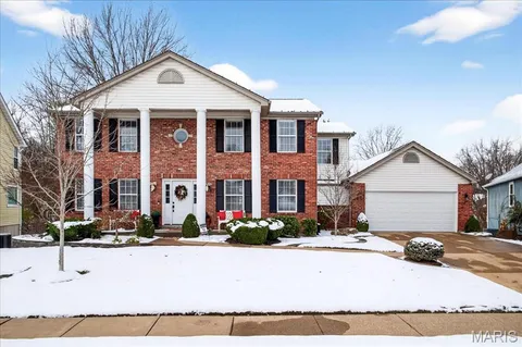 $600,000 | 311 Beacon Point Lane, Wildwood, MO 63040