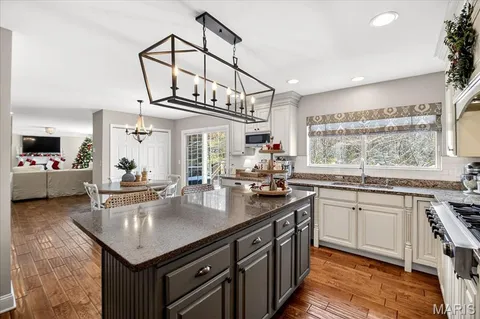 $600,000 | 311 Beacon Point Lane, Wildwood, MO 63040