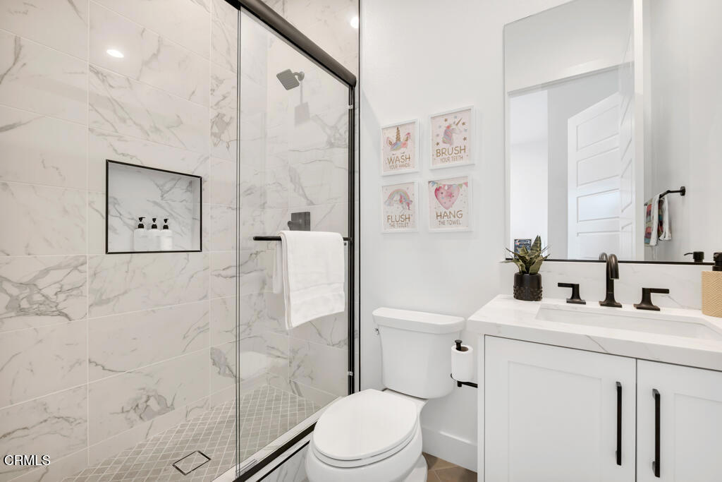 11944 Red Hawk Lane Porter Ranch, CA 91326 - Photo 41 of 61