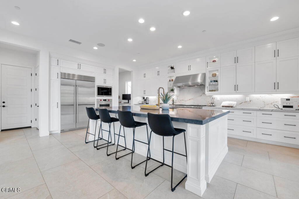 11944 Red Hawk Lane Porter Ranch, CA 91326 - Photo 5 of 61